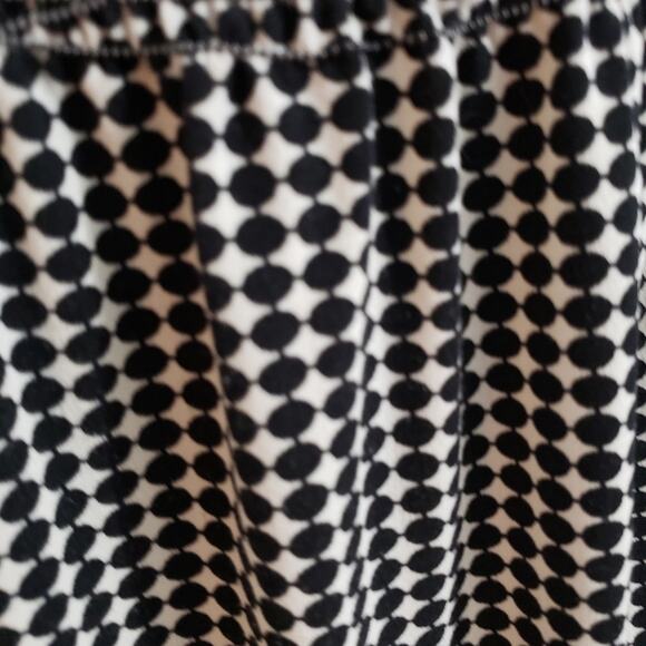 Max Studio Black and White Geometric Print Short Sleeve Knee Length Dress Medium - Picture 6 of 10